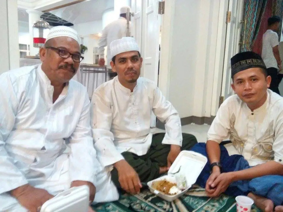 Tgk Agusri Syamsuddin, Imam Aceh di Uni Emirat Arab