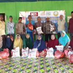 Laznas Dewan Dakwah Serahkan Bantuan untuk 33 Korban Banjir Aceh Tamiang