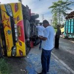Bus Sempati Star Terbalik di Aceh Timur, Sopir Melarikan Diri