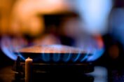 Perbedaan Kompor Gas dengan Kompor Listrik, Mana Lebih Mudah Penggunaannya?