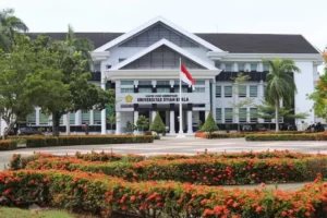 10 PTN dan PTS Terbaik di Indonesia Versi SIR 2023