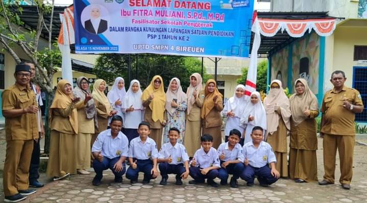 Fasilitator PSP Fitra Muliani Kunjungi 4 Sekolah di Bireuen