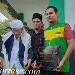 Abu Kuta Krueng Resmikan Waqaf Sumur Bor Yakesma Aceh di Dayah Al Um Al Munawarah