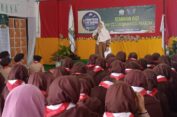 Cegah Stunting, SMP IT Luqmanul Hakim Gelar Seminar Gizi