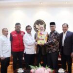 Ketua DPRA Antar Surat Tembusan Anggaran Penguatan Perdamaian Aceh