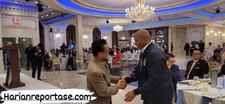 Buka Puasa Bersama Walikota New York
