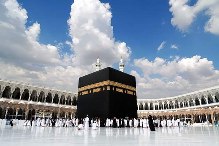 Matahari Tepat di Atas Kabah, Berikut Cara Meluruskan Arah Kiblat