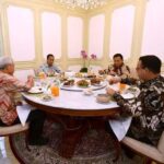 Presiden Jokowi Makan Siang Bersama Dengan Tiga Capres