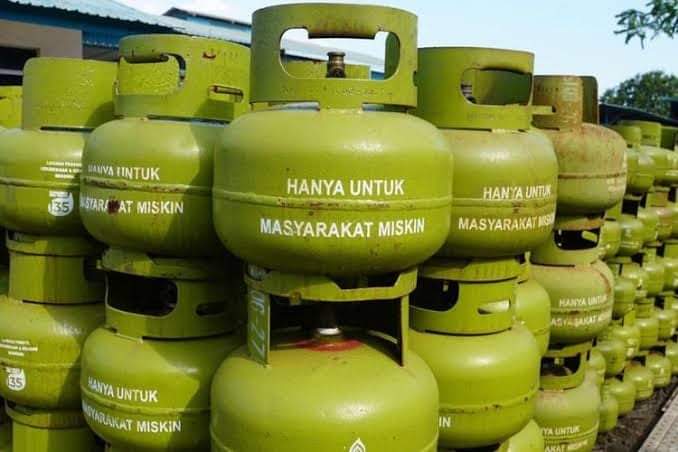 Larangan Menjual LPG 3Kg di Tingkat Pengecer Dinilai Menyusahkan Rakyat Kecil
