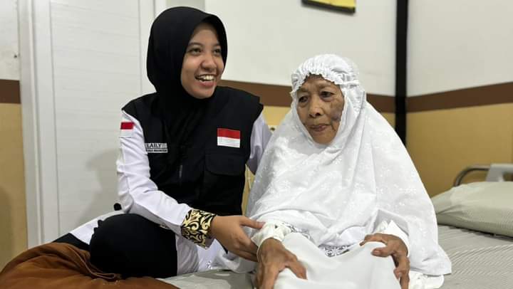 Naik Haji di Usia 99 Tahun, Ini Resep Sehat Mbah Ngatemi