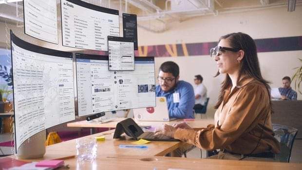 Laptop Tanpa Layar Sudah Bisa Dipesan, Segini Harganya
