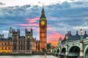 Anti Immigran dan Islamophobia di UK