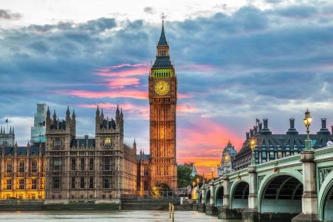 Anti Immigran dan Islamophobia di UK