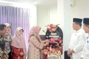 Buka Kegiatan Komunitas Sastra Semangat Bina Ukhwah, Bunda Literasi: Sastra Menyelamatkan Jiwa