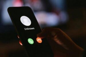 Waspadai Telepon Dari Nomor Tak Dikenal, Ini Saran Pakar Siber