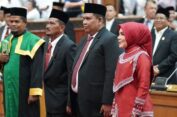 Bunda Salma, Pang Ucok dan Azhar Abdurrahman Resmi Dilantik sebagai Anggota DPRA dari Partai Aceh