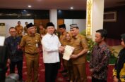 Saksikan Penandatanganan MoU di Lampung, Menteri Nusron Ajak Tokoh Agama Kawal Sertipikasi Tanah Wakaf