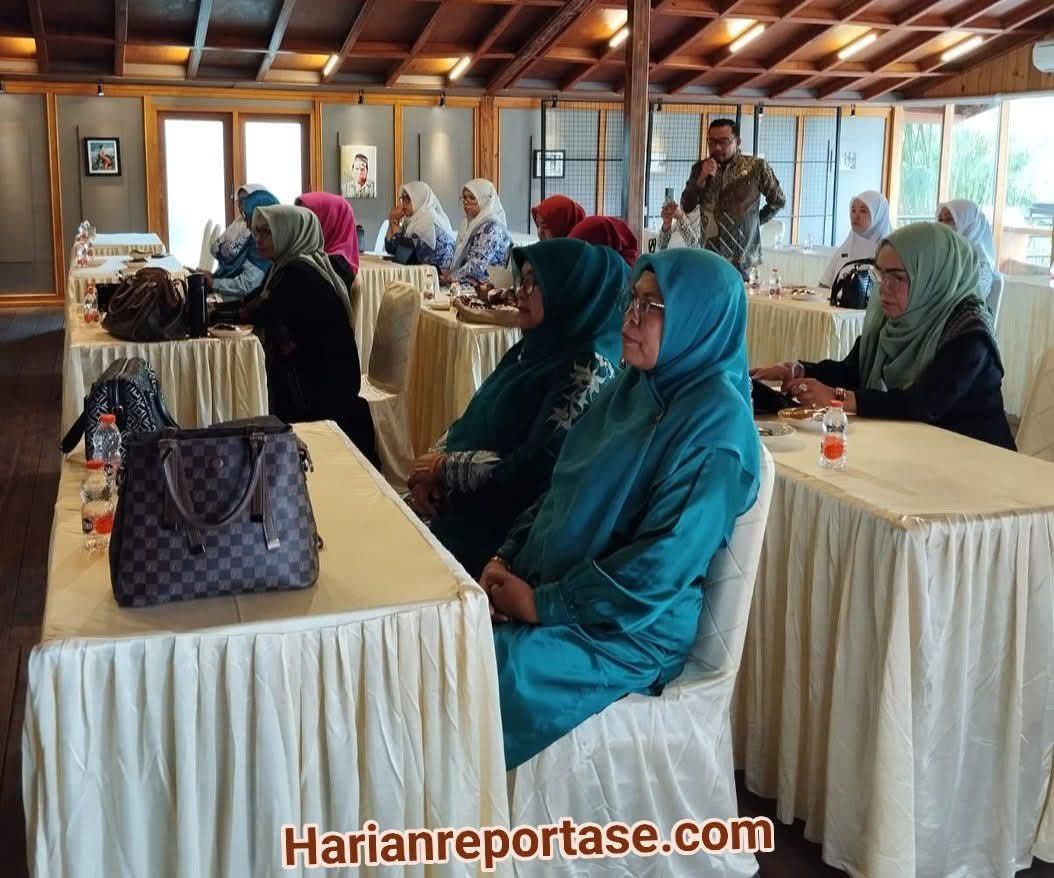 Ketua Fraksi PKS Latih Perempuan Berpolitik di Aceh Tengah