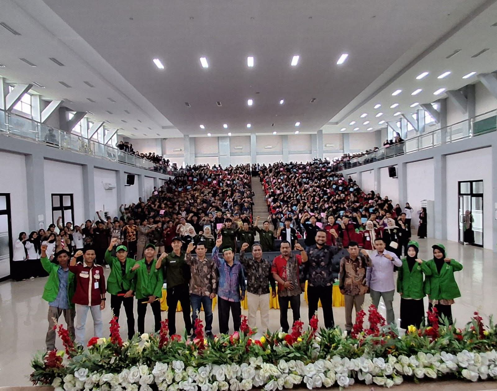 Wakil Rektor I IAIN Langsa Resmi Tutup PBAK 2025: Sambut Mahasiswa Baru dengan Semangat dan Harapan