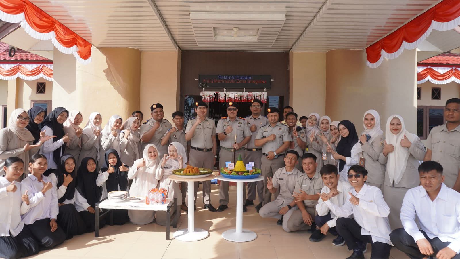Kantor Pertanahan Aceh Singkil Peringati Hantaru 2025 dengan Upacara dan Syukuran