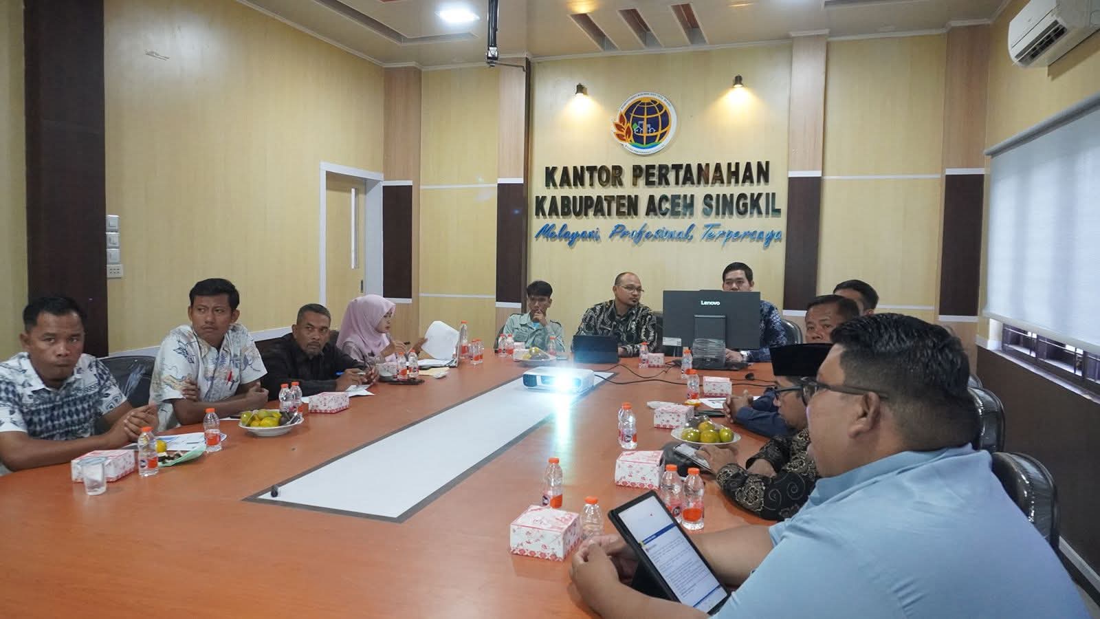 Kantor Pertanahan Aceh Singkil Gelar Sosialisasi INTIP Lewat Aplikasi Sentuh Tanahku