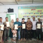 Kantor Pertanahan Aceh Timur Serahkan 44 Sertipikat PTSL 2025 di Gampong Jawa