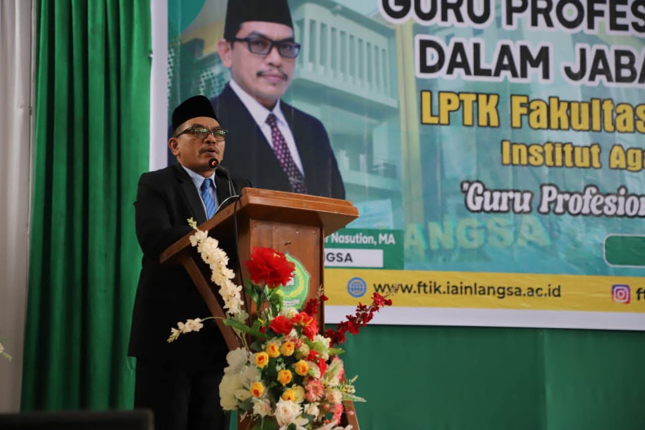 Rektor IAIN Langsa Kukuhkan 1.094 Guru Profesional PPG Transformasi Batch 1 Tahun 2025