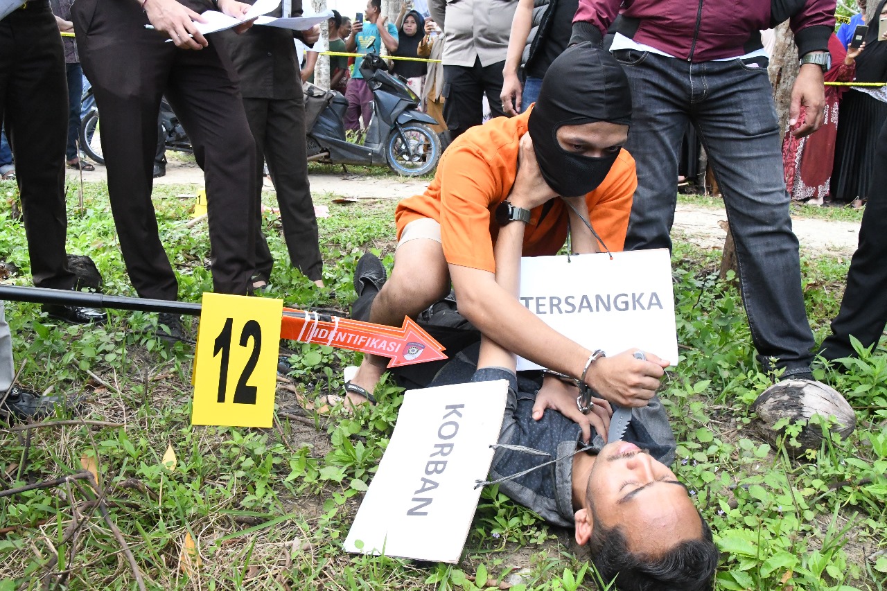 Rekonstruksi Kasus Bustamam: Dari Modus Motor Mogok hingga Pembunuhan Tragis