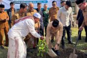 Dukung Penghijauan Dayah, Afdhal: Tanam Pohon, Tanam Nilai Kehidupan