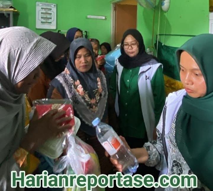 Dokter Jiwa Aceh Salurkan Bantuan dan Layanan Psikososial Bagi Korban Banjir di Kec Simpang Ulim