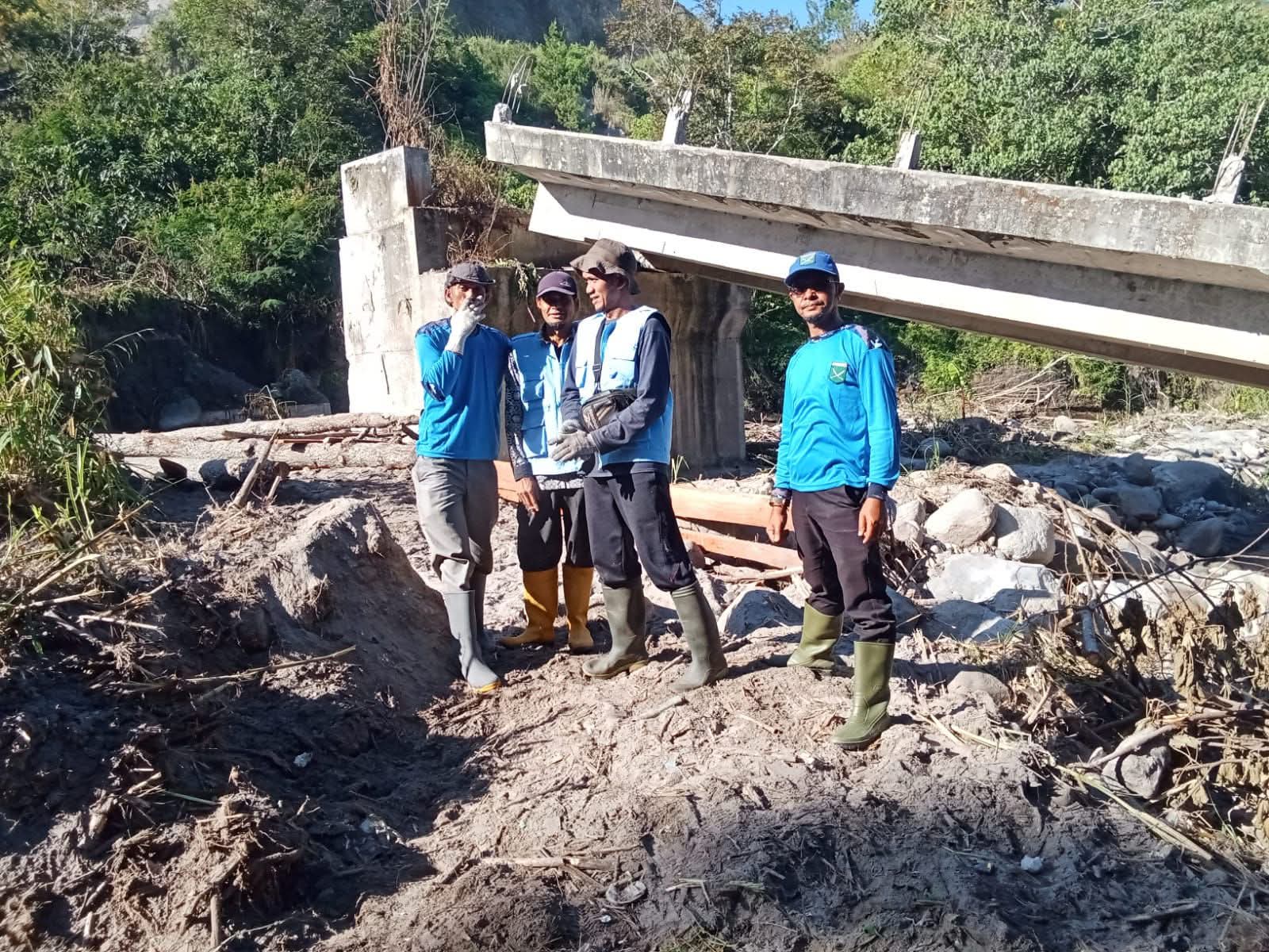 BKPRMI Bener Meriah Gelar Bakti Sosial, Bangun Kembali Jembatan Pasca Banjir di Blang Paku