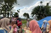 Relawan Kesehatan Muhammadiyah Hadir di Tengah Warga Terdampak Banjir Aceh Timur