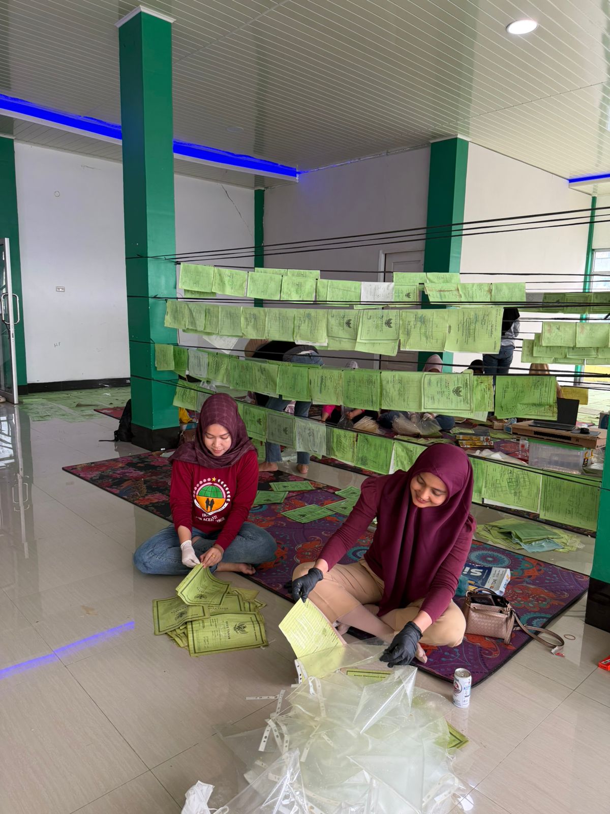 Solidaritas Pegawai BPN Aceh Timur Bantu Selamatkan Dokumen Pertanahan Aceh Tamiang Pascabanjir
