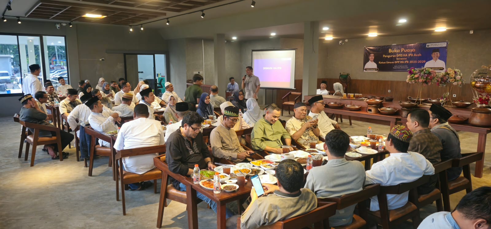 Ketua Umum DPP HA IPB Gelar Buka Puasa Bersama HA IPB Aceh