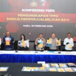 Polri Bongkar Jaringan Nasional Perdagangan Bayi, 12 Tersangka Ditangkap dan 7 Bayi Diselamatkan
