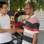 Kisah Haru Adi, di Tengah Perjuangan Sembuh Dari Stroke, Menerima Bantuan Becak Motor Dari Ketua DPRK Banda Aceh