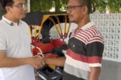 Kisah Haru Adi, di Tengah Perjuangan Sembuh Dari Stroke, Menerima Bantuan Becak Motor Dari Ketua DPRK Banda Aceh