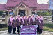 IKAWATI Kantor Pertanahan Aceh Singkil Tebar Kepedulian, Berbagi Takjil di Bulan Ramadan