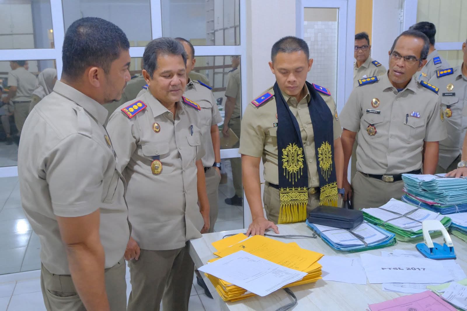 Kakanwil BPN Aceh Tinjau Kinerja, Dorong Percepatan Program Strategis di Aceh Besar