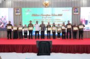 Bangun Motivasi Jajaran, Sekjen Kementerian ATR/BPN Beri Penghargaan kepada Satker Pengelola Kearsipan Terbaik