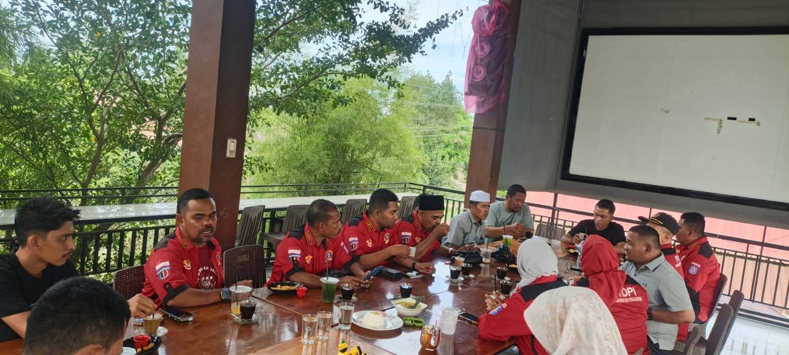 PWDPI Aceh Timur dan PWDPI DKI Jakarta Jalin Silaturahmi di Panton Labu