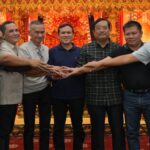 Wagub Aceh Fadhlullah Mediasi Persilisihan APBK, Pemkab dan DPRK Aceh Singkil Capai Kesepakatan