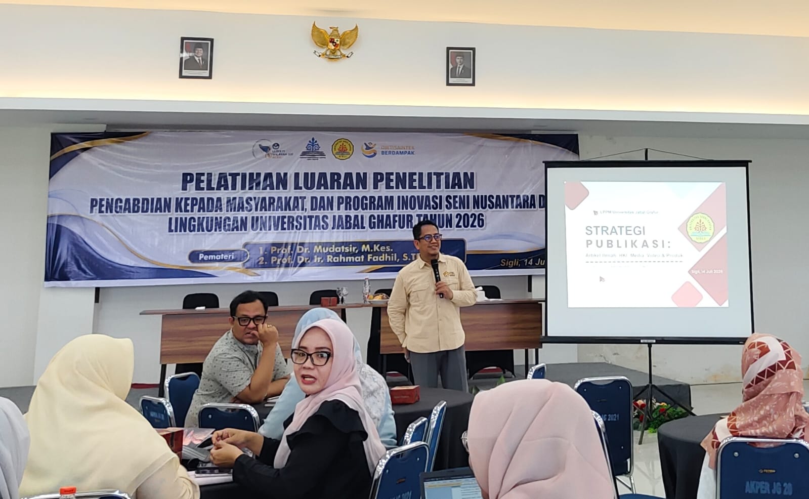 Strategi Jitu Publikasi Ilmiah, Unigha Datangkan Guru Besar USK
