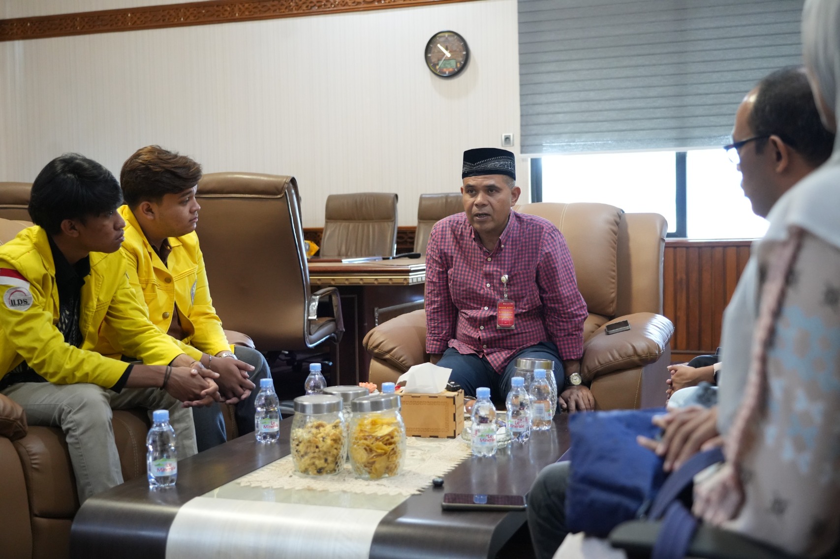 Kadisdik Aceh Terima Audiensi AICRF dan BEM UI, Bahas Kolaborasi Pemulihan Pascabencana